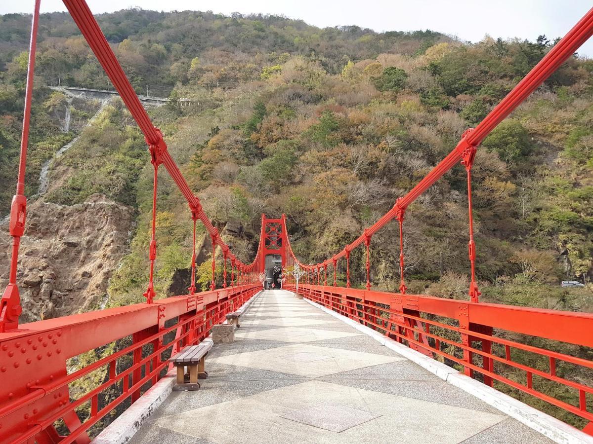 拉拉山周家渡假旅館 Hualing 外观 照片